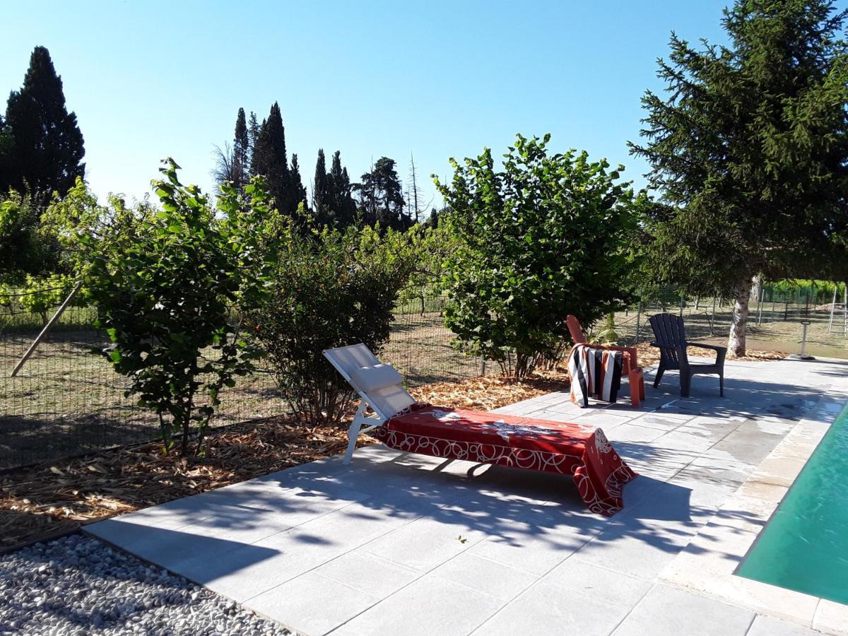 La Bonbonne En Provence Villa Travaillan ภายนอก รูปภาพ