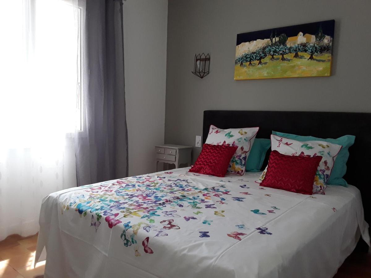 La Bonbonne En Provence Villa Travaillan ภายนอก รูปภาพ