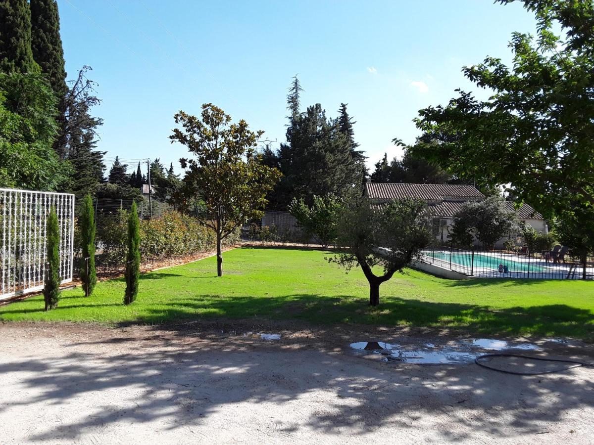 La Bonbonne En Provence Villa Travaillan ภายนอก รูปภาพ