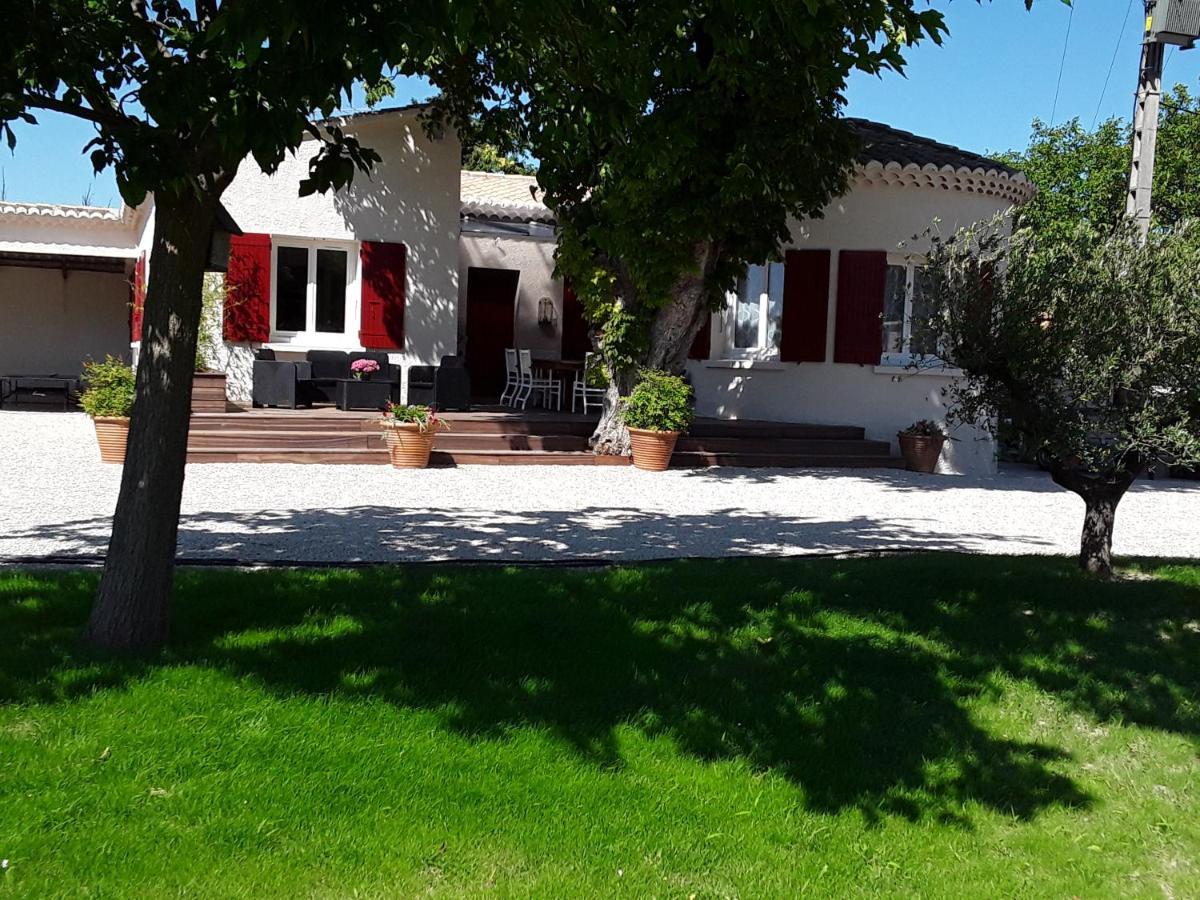 La Bonbonne En Provence Villa Travaillan ภายนอก รูปภาพ