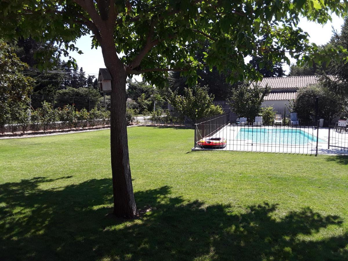 La Bonbonne En Provence Villa Travaillan ภายนอก รูปภาพ